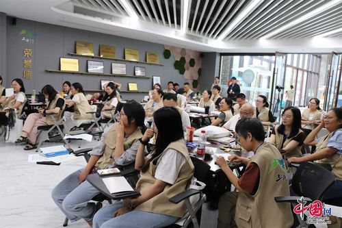 自然教育的熱與痛 教授 博士齊聚,旅行社負(fù)責(zé)人爭搶培訓(xùn)名額