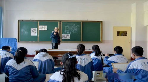 東西協(xié)作樹榜樣 藝術(shù)教育吐芬芳 歡迎福州市倉山區(qū)第三十中學(xué)教師林宇塵前來洮陽初中支教