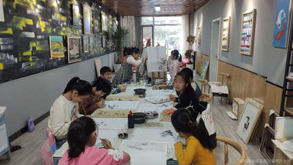 晴空藝術教育培訓 開啟藝術之旅的專業(yè)指南