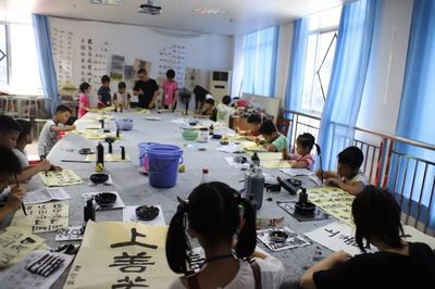 2019年封開(kāi)縣暑假公益藝術(shù)培訓(xùn)班火熱進(jìn)行中——升學(xué)咨詢(xún)